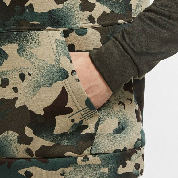 Men's Nike Therma Camo Pullover Hoddie Sweatshirt - Picture 4 of 6